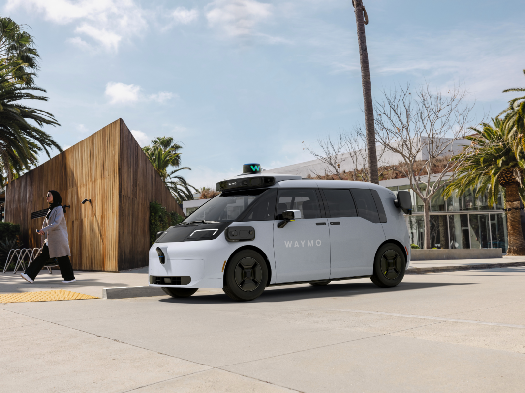 Zeekr Robotaxi da Waymo bate em carros estacionados perto do Dodger Stadium