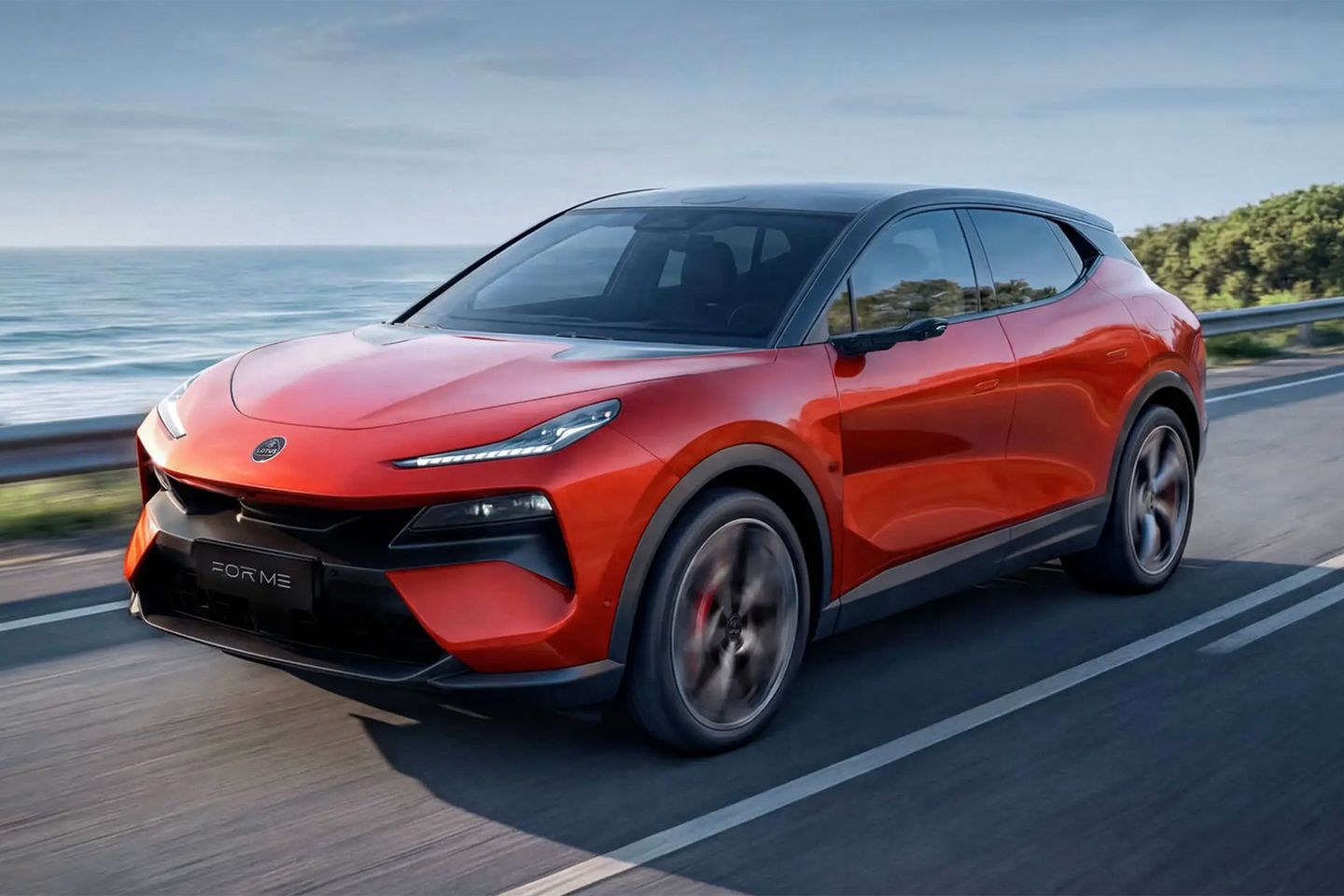 Lotus lança oficialmente novo híbrido plug-in de 950 cv