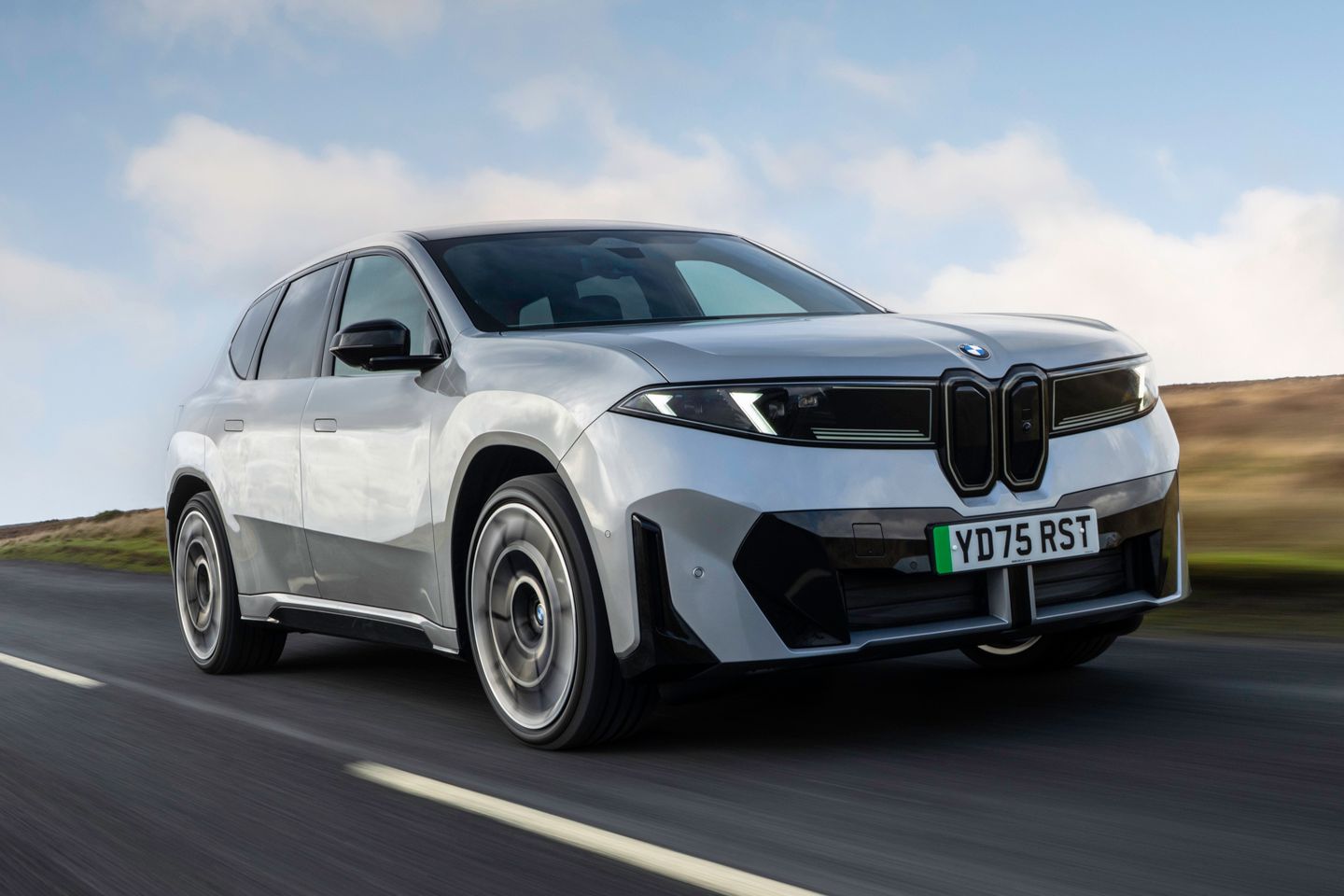 2026 BMW iX3 50 xDrive M Sport Pro | Revisão do Reino Unido