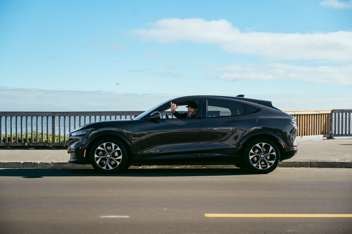 Acidentes fatais com Mach-E desencadeiam audiência federal sobre o Ford BlueCruise