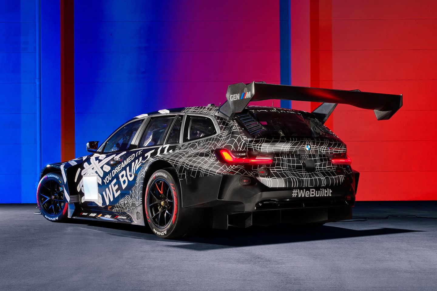 BMW surpreende com o novo M3 Touring com especificações GT3