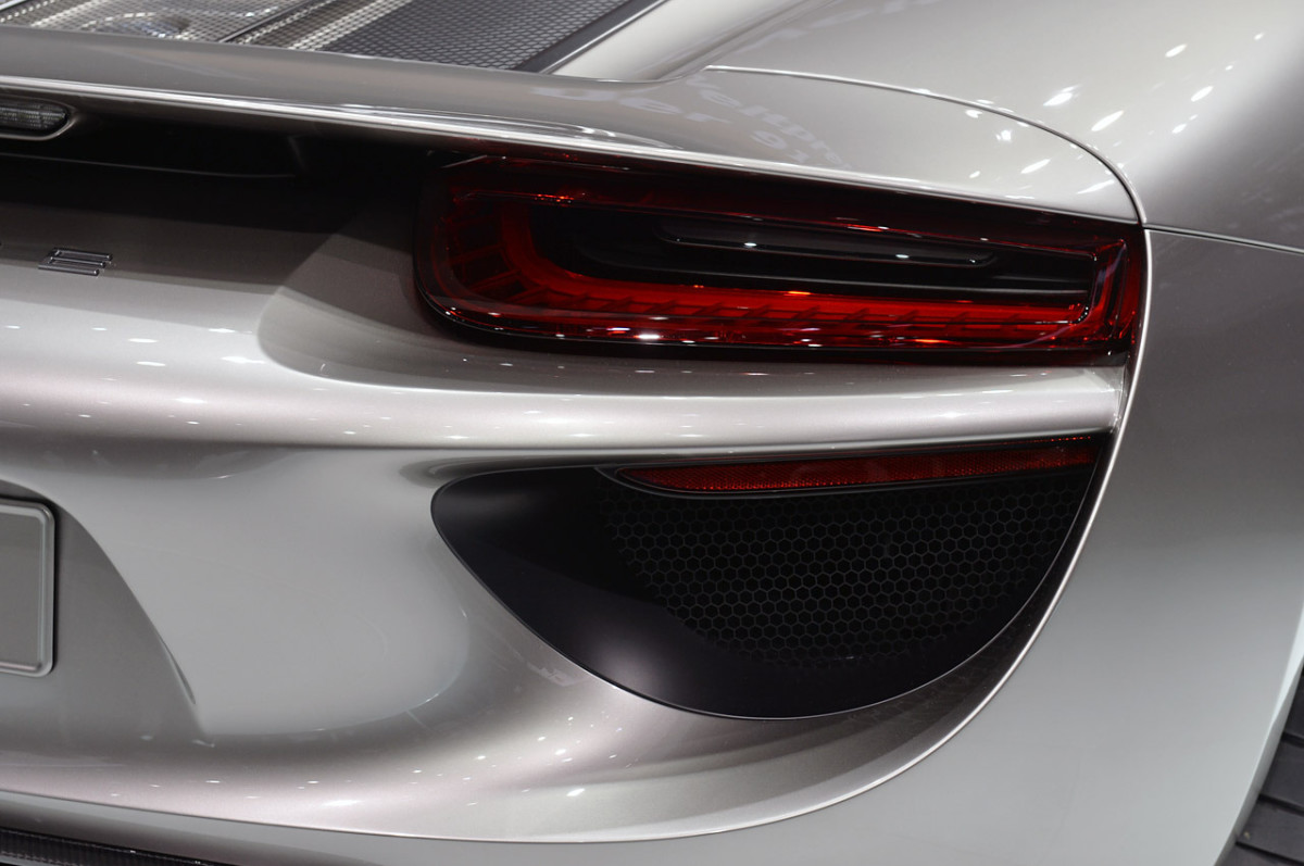 CEO da Porsche sugere novo hipercarro para seguir o 918 Spyder