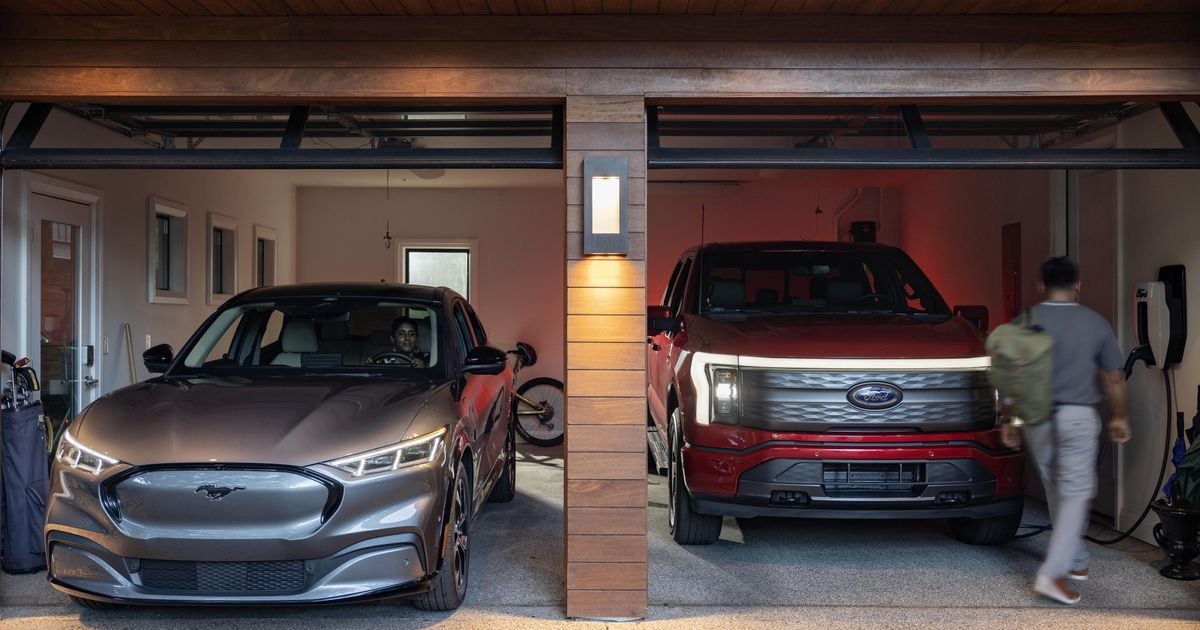 O CEO da Ford elogia Telsa e lamenta o lançamento de EV da empresa – relatório