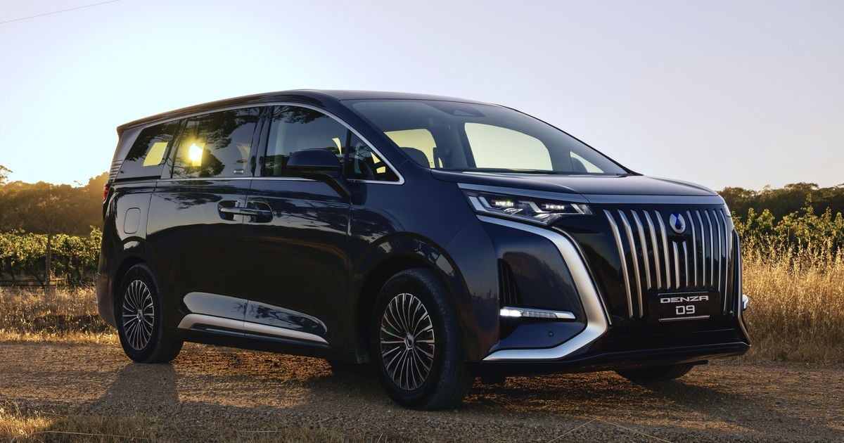 Denza D9: motor elétrico de luxo à venda na Austrália