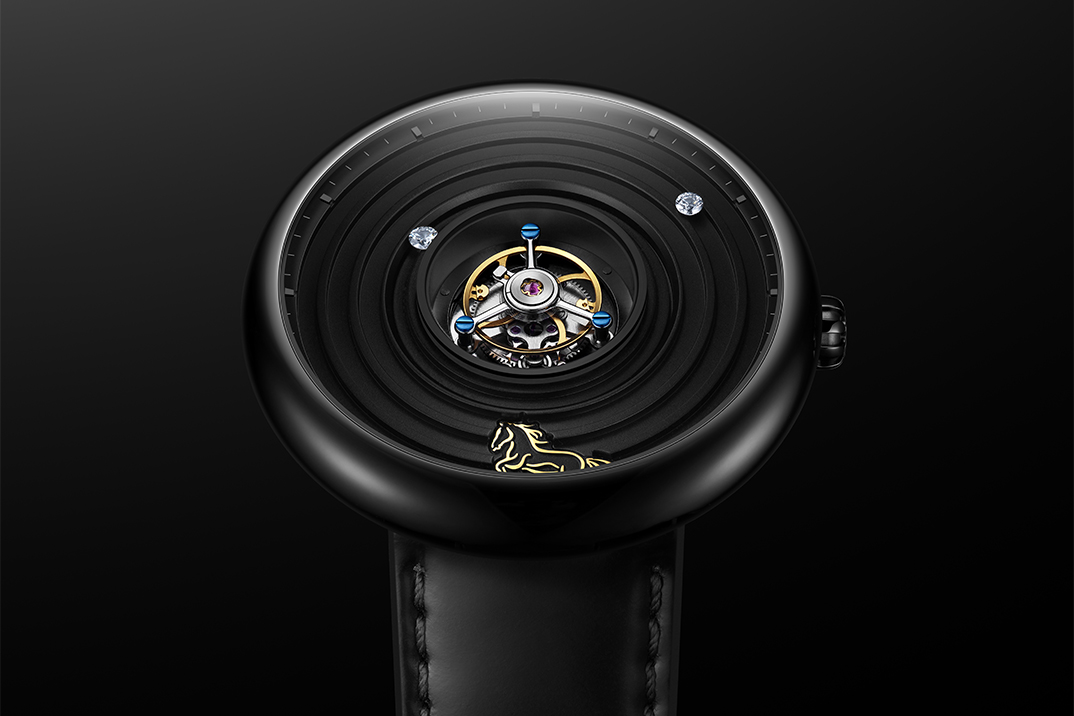 CIGA design comemora o ano do cavalo com seu relógio com turbilhão central