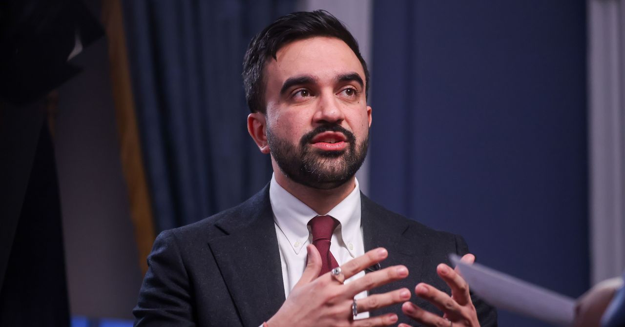 Em uma grande reversão, Zohran Mamdani diz às agências de Nova York que elas podem usar o TikTok