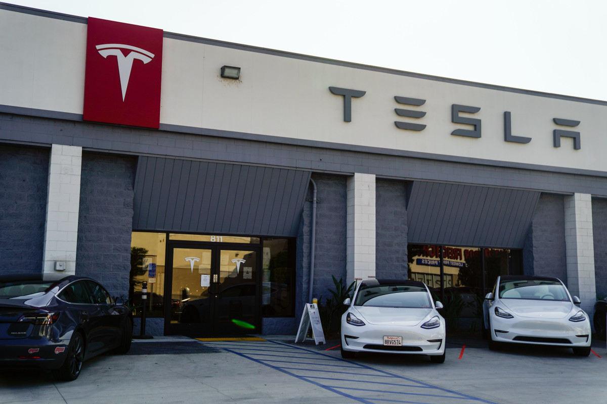 As vendas da Tesla estão aumentando no Japão – agora o serviço é o problema
