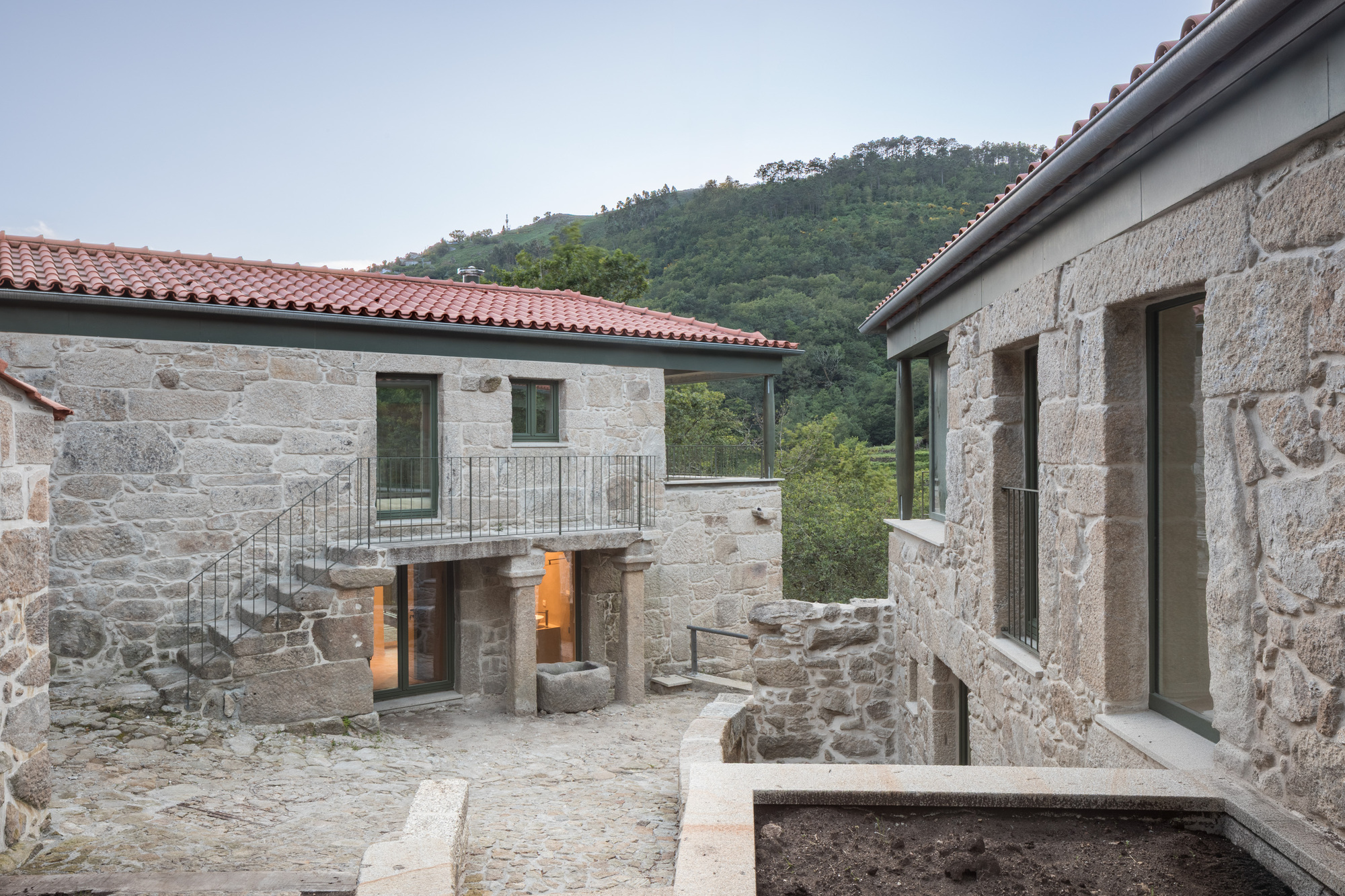 As Casas Irmãs / oitoo