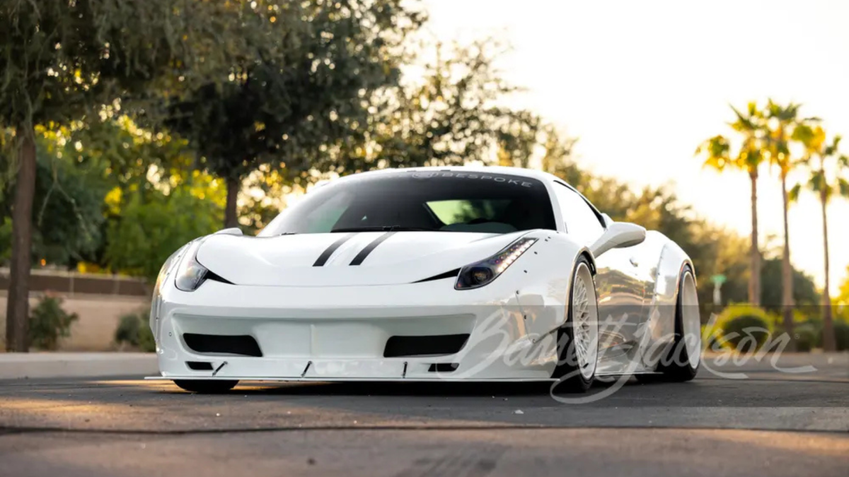 Por que Liberty Walk continua cortando os carros mais caros do mundo