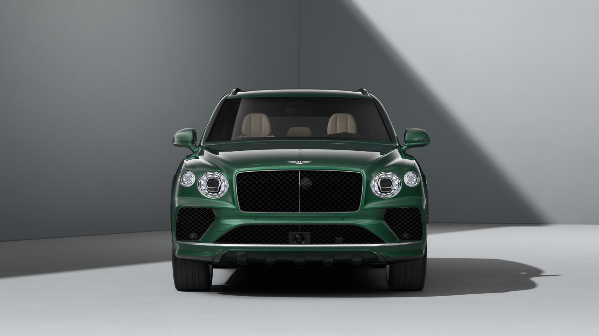 Por que a Bentley está vendendo menos carros, mas ainda ganhando milhões