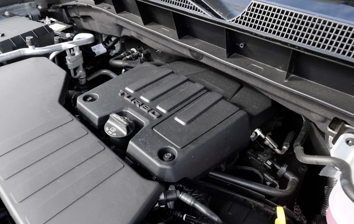 O controverso motor de caminhão de 4 cilindros da GM está ganhando mais potência