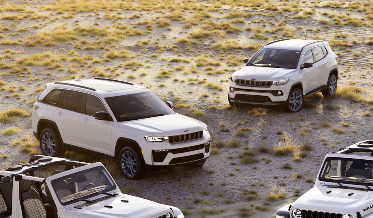 Jeep comemora 85 anos com SUVs de edição especial
