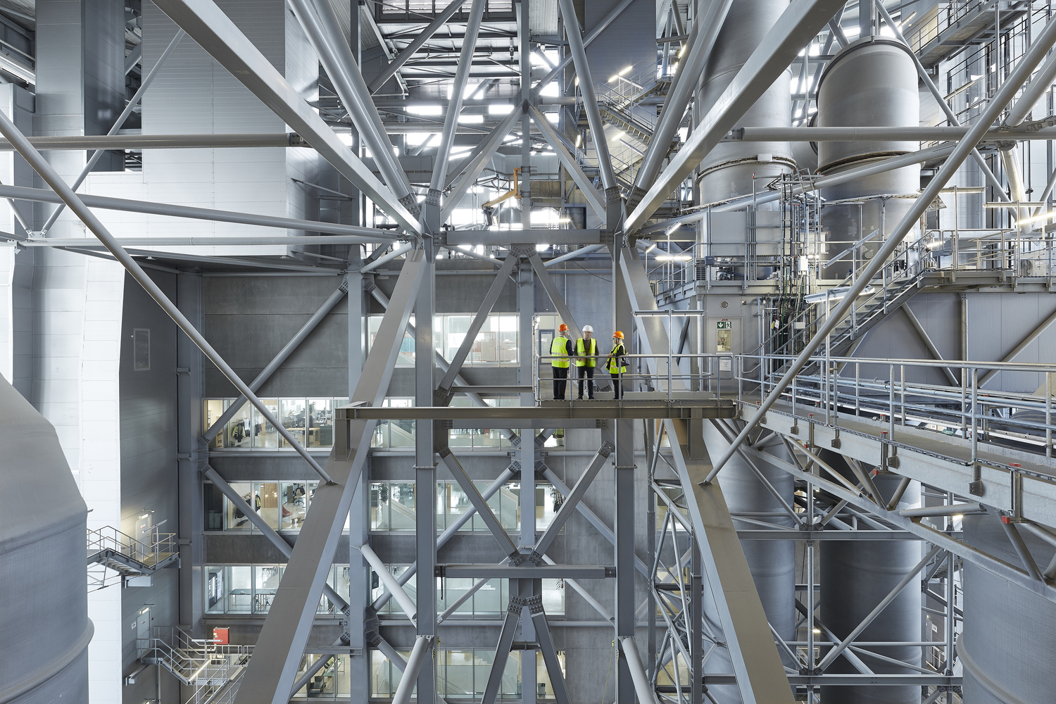 Tornando a infraestrutura visível: quando os sistemas se tornam arquitetura