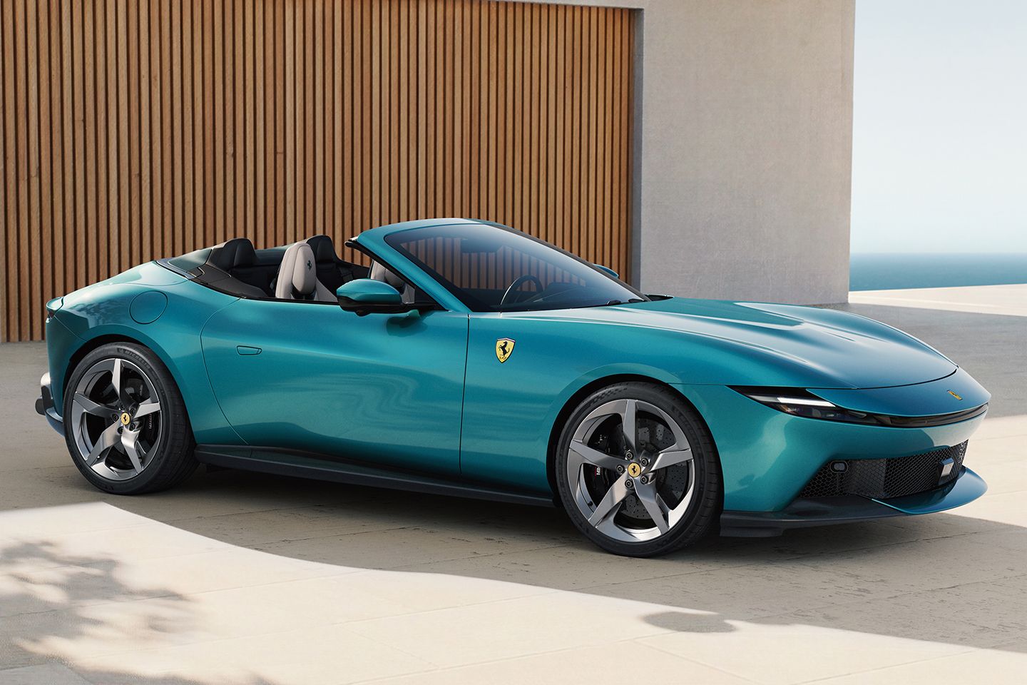 Confira a nova Ferrari Amalfi Spider