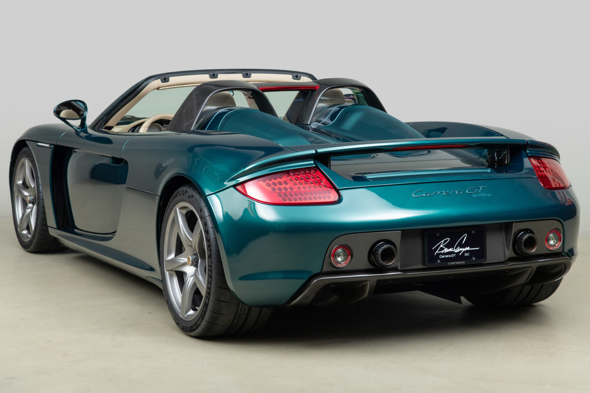 Canepa acaba de reinventar o Porsche Carrera GT