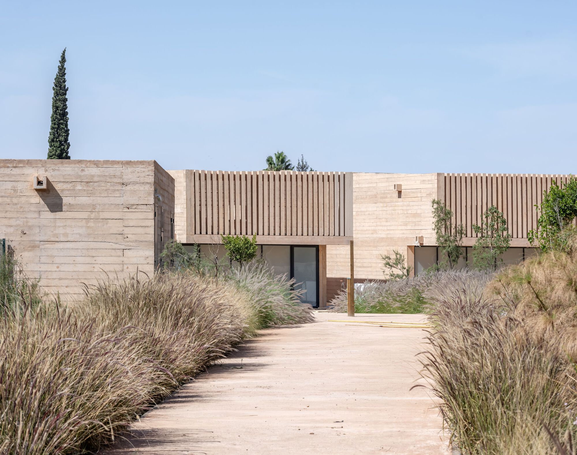 Campus Desportivo em Ben Guerir / OUALALOU+CHOI