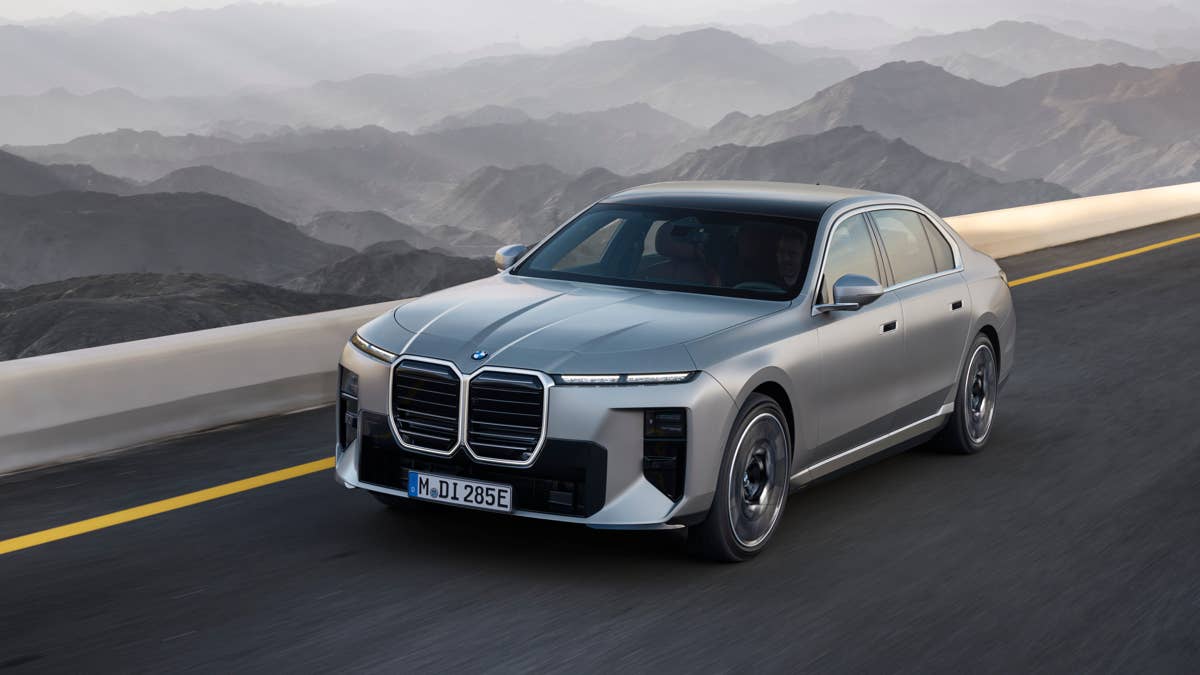 Dicas de vazamento do BMW iX5 em quase 600 milhas de alcance