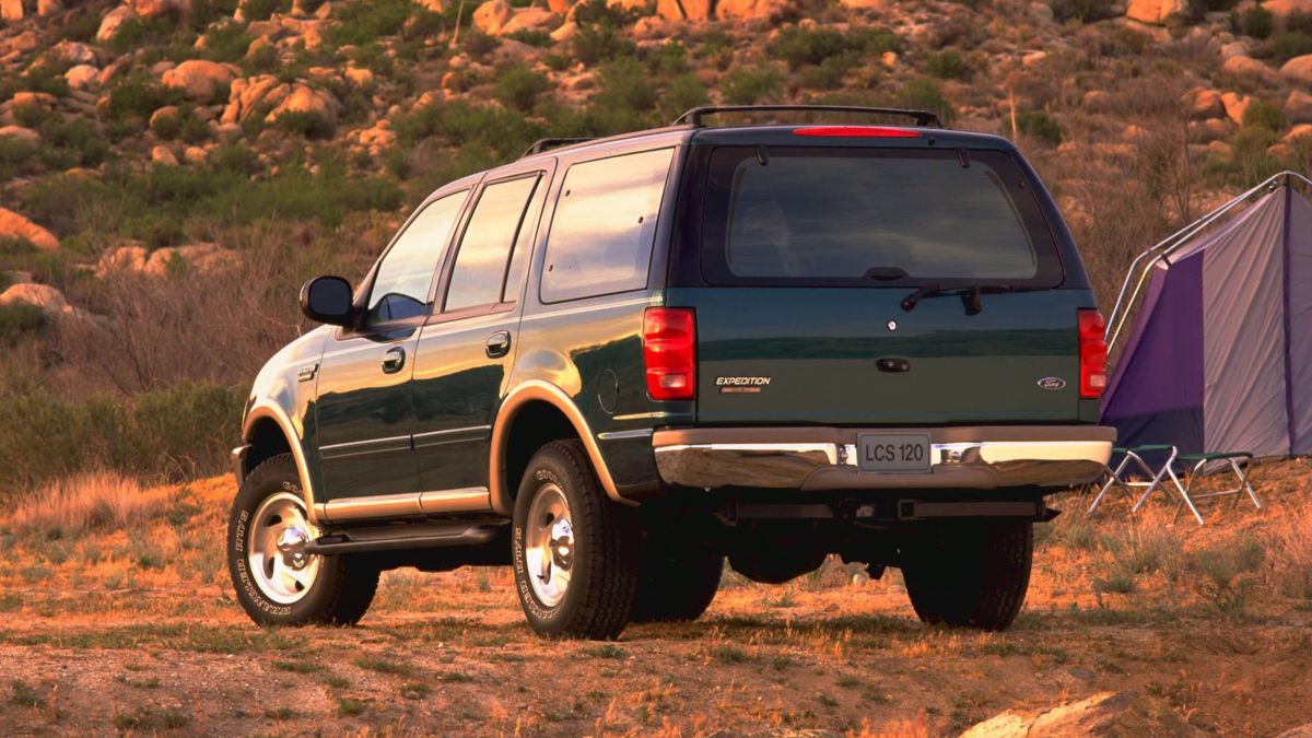 Ford Expedition completa 30 anos: o SUV que conquistou o subúrbio