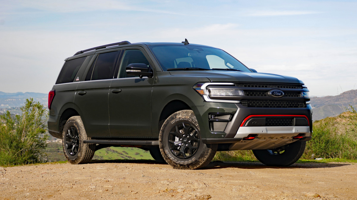 Outro grande recall atinge centenas de milhares de caminhões e SUVs Ford
