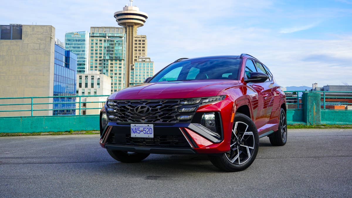 Honda CR-V vs. Nissan Rogue vs. Hyundai Tucson: Qual SUV é o mais seguro?