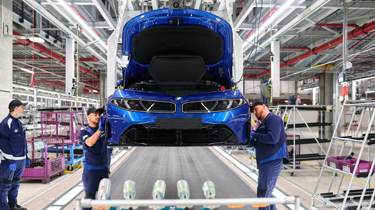 BMW afirma que os carros agora são definidos por software, não por motores