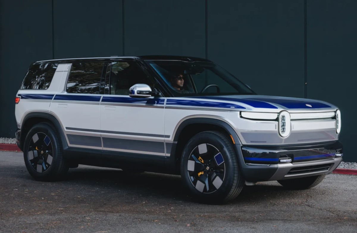 Os funcionários da Rivian estão obtendo o novo R2 antes dos clientes