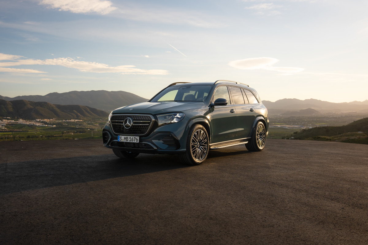 Revisão do Mercedes-Benz GLS 2027 move as metas para SUVs de luxo