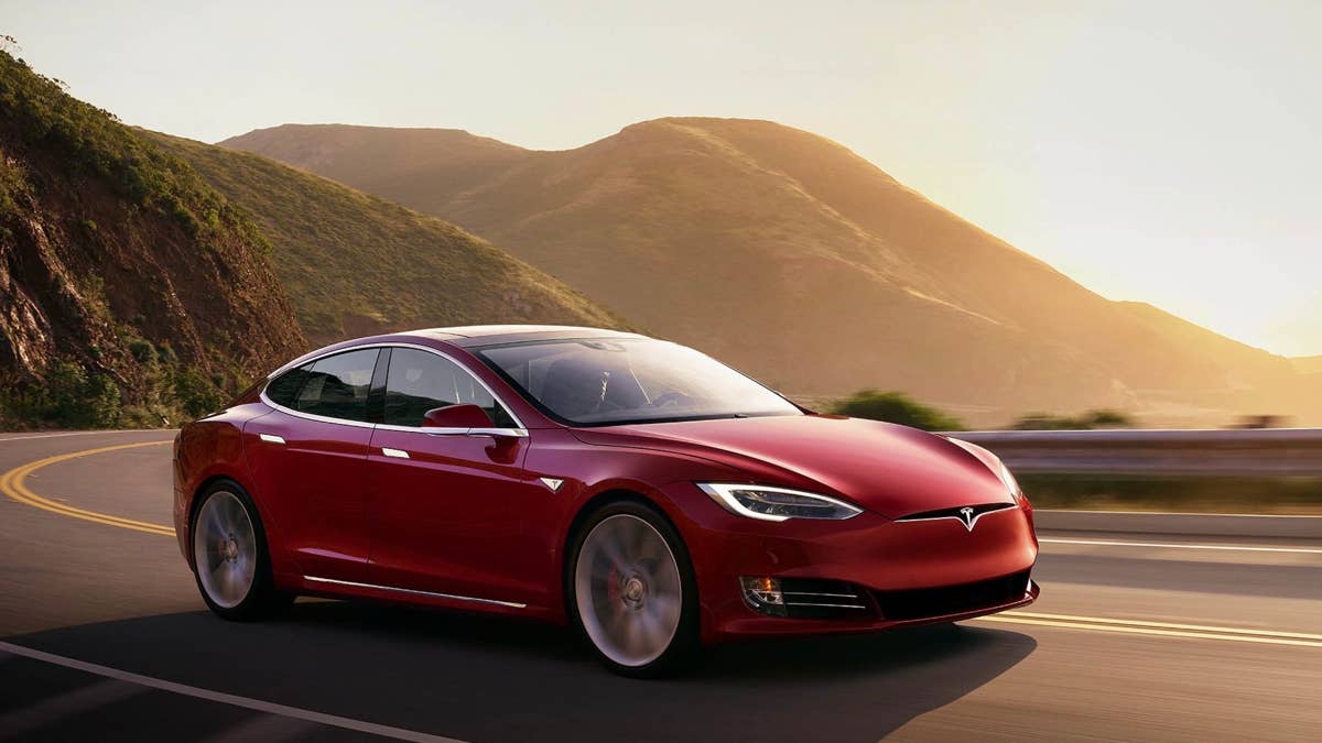 Tesla constrói EVs finais do modelo S e do modelo X após uma execução histórica de 14 anos
