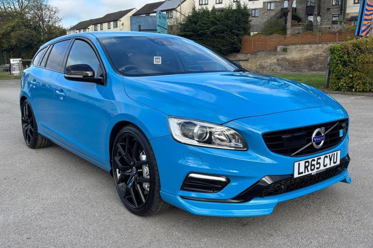 Volvo V60 Polestar | Identificado