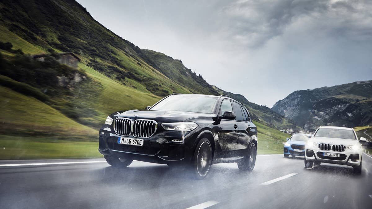 Proprietários de BMW podem ser pagos por antenas de barbatana de tubarão com vazamento