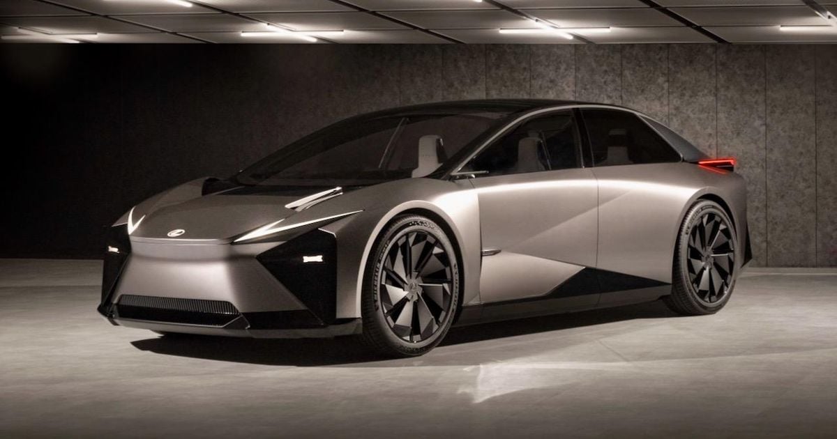 Lexus cancela substituição do IS elétrico