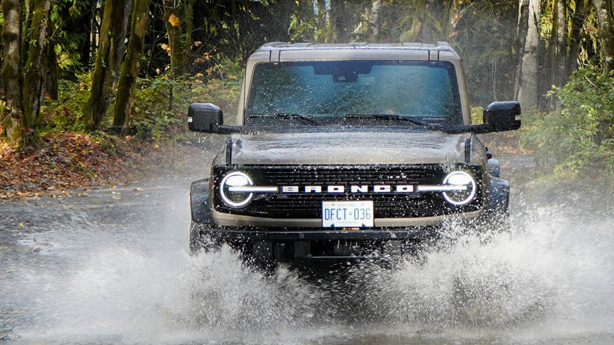 Ford faz recall de 180 mil Bronco e Rangers por causa de parafusos de assento soltos