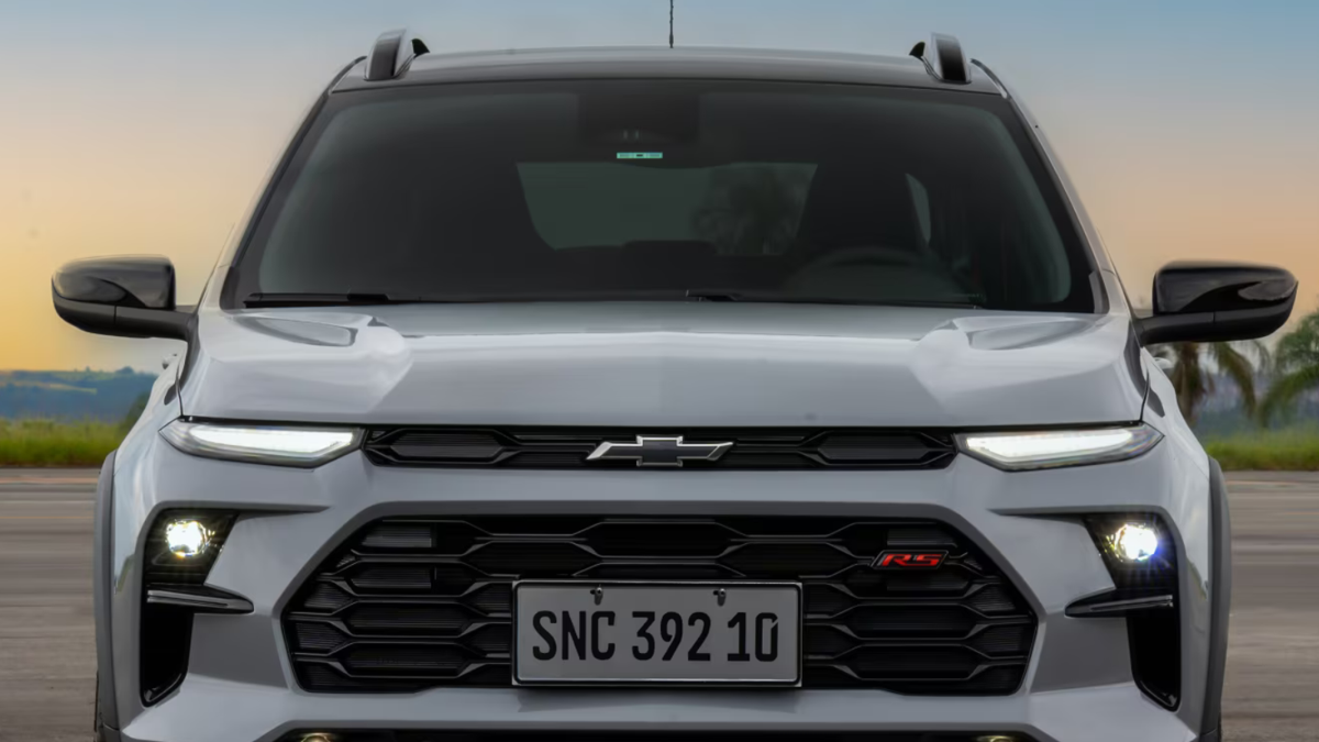 Chevy Sonic retorna oficialmente como um crossover