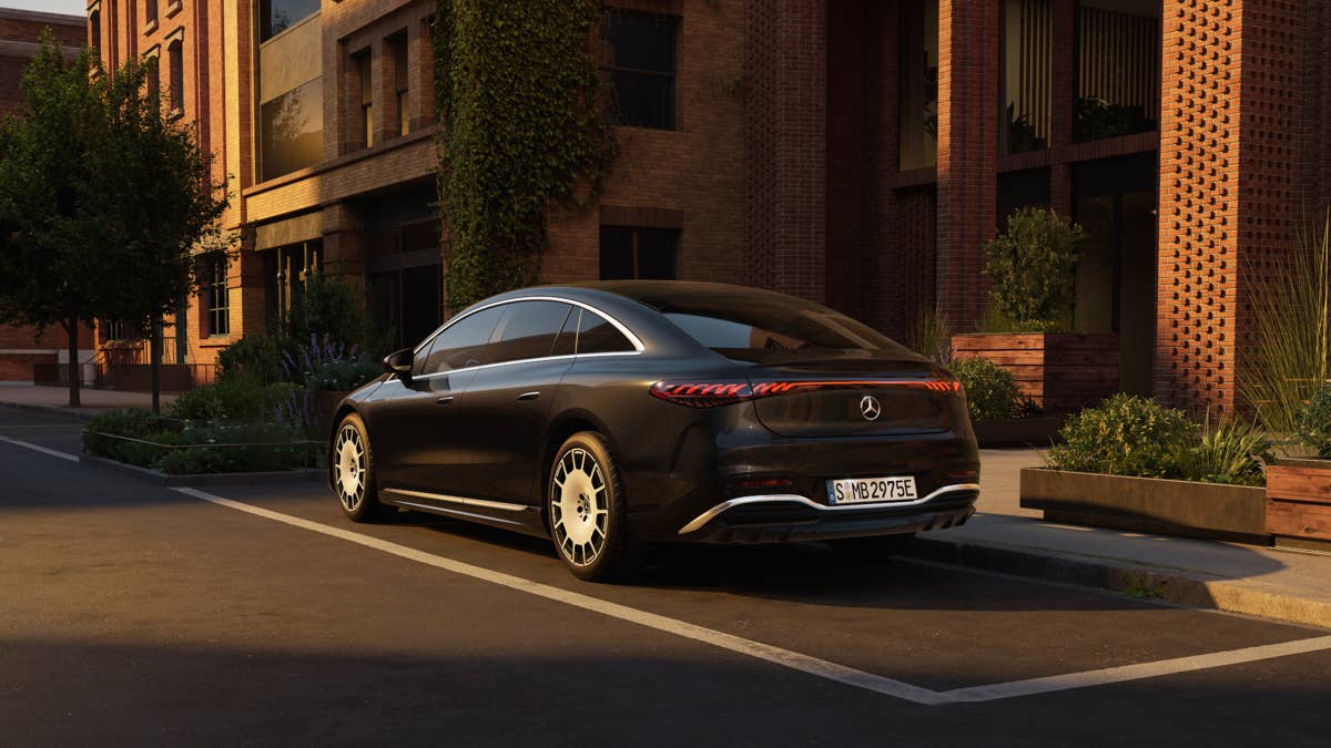 Mercedes-Benz revela design de bateria EV que pode reduzir peso e melhorar o resfriamento