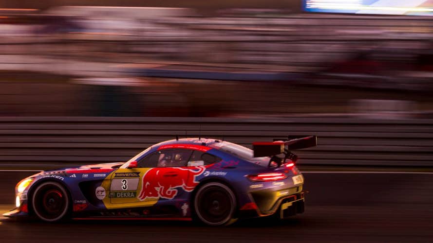 A piada da turnê M3 do Dia da Mentira da BMW acaba de terminar em quinto lugar em Nürburgring