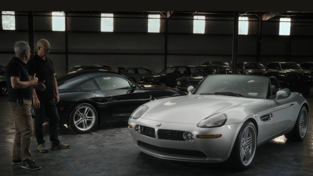 BMW revisita Z8 e Z4 M de uma de suas eras mais ousadas