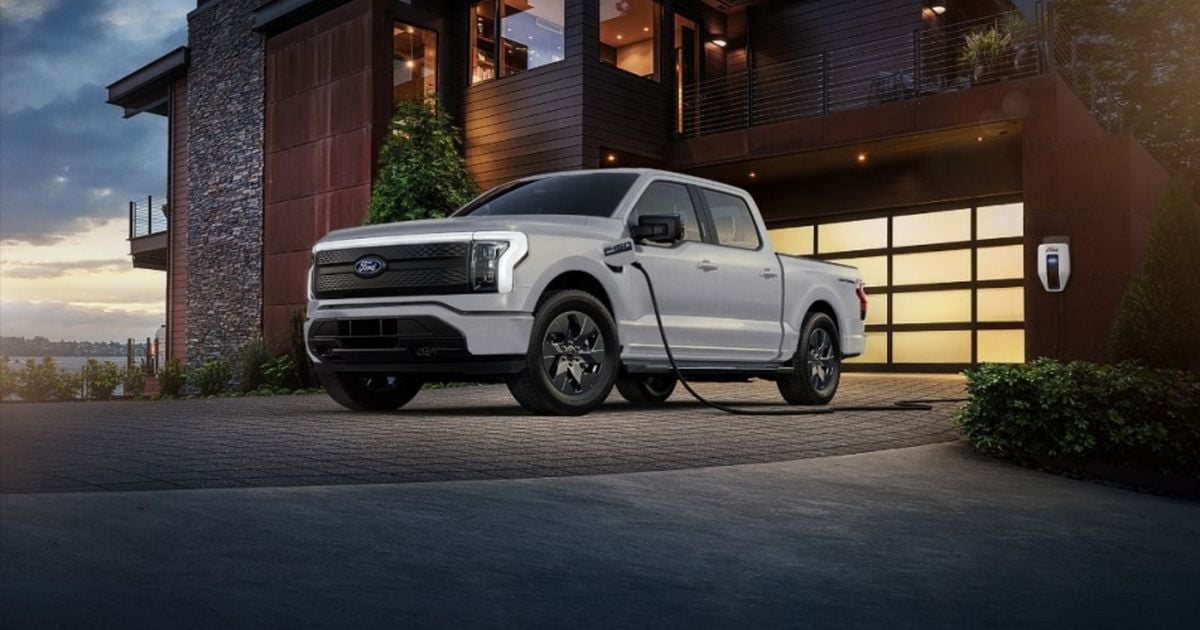 Ford lança negócio de baterias enquanto as vendas de energia da Tesla aumentam