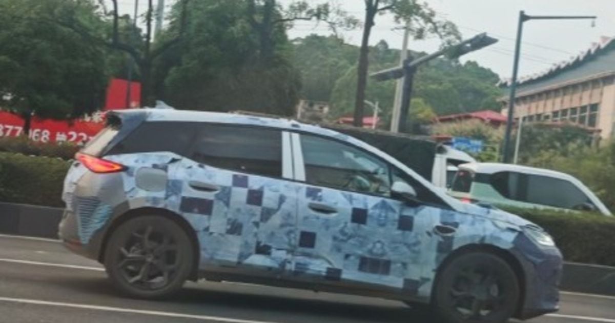 BYD Dolphin PHEV espionado antes da estreia na Europa