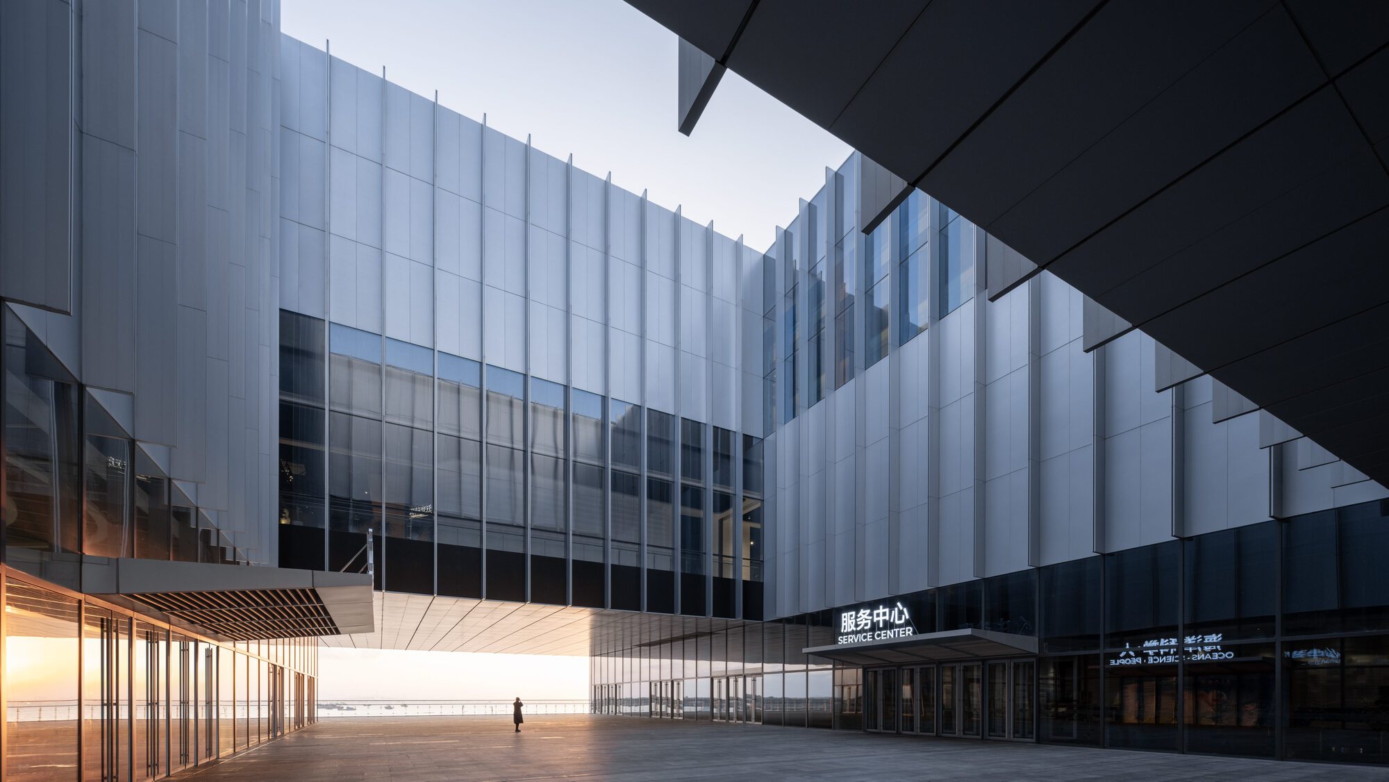 Museu de Tecnologia Científica de Qingdao / von GerKan, Marg and Partners Architects