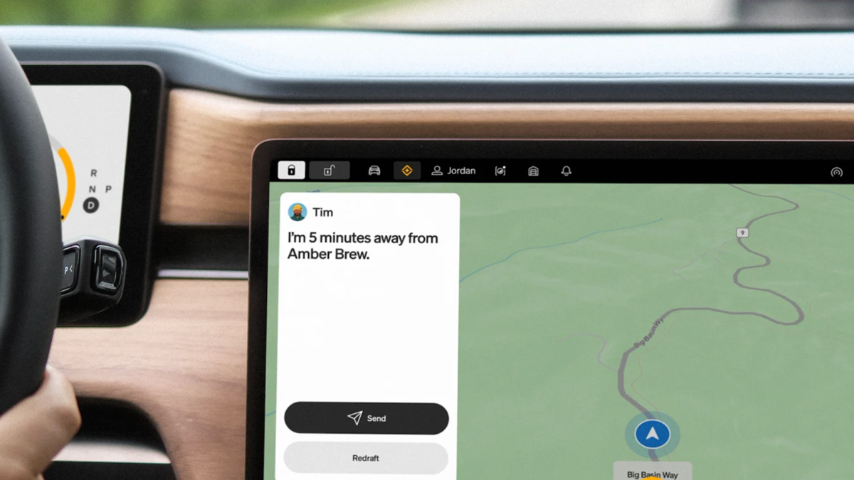 Rivian diz que a IA tornará o Apple CarPlay e os botões obsoletos