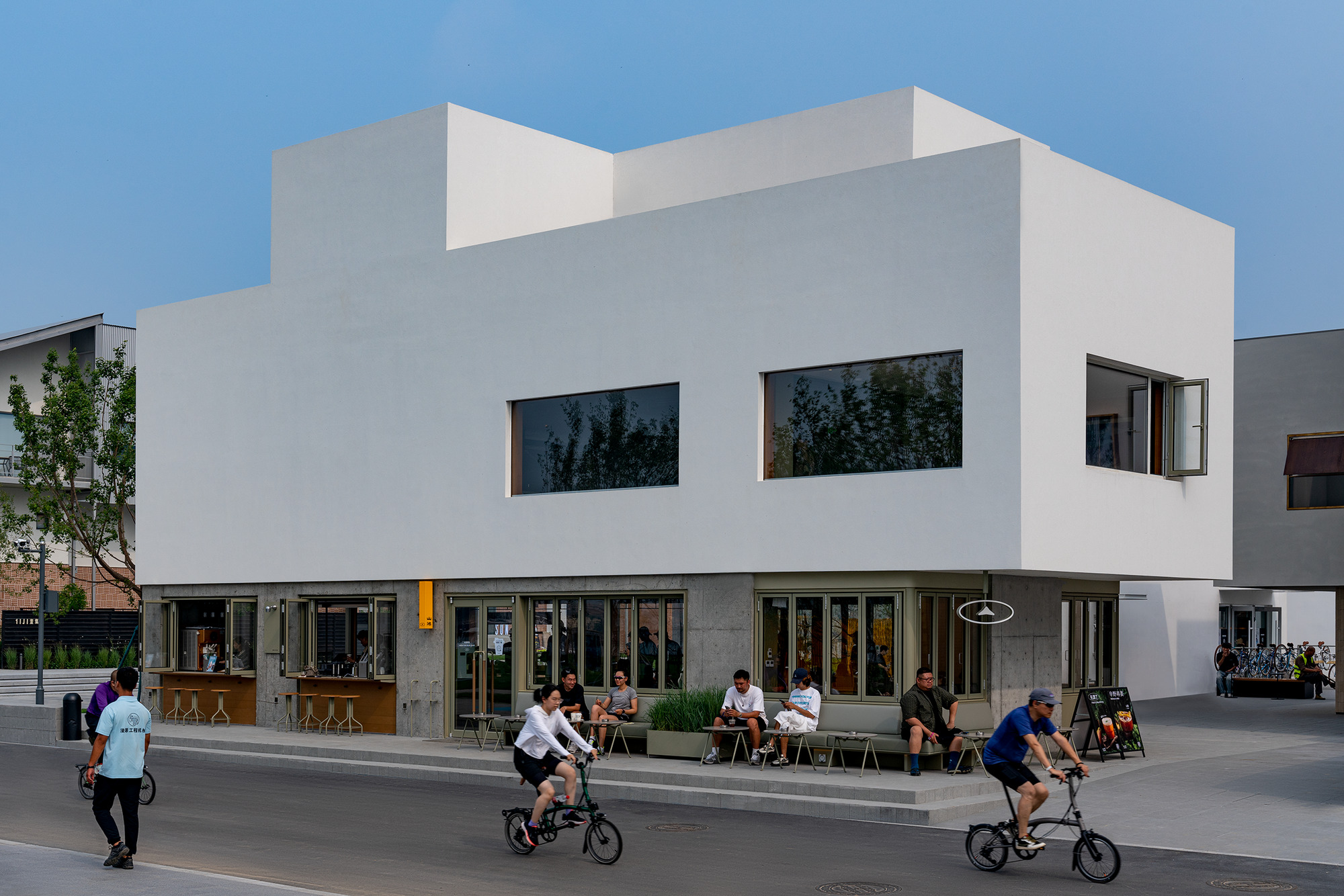 Café SAANCI (Aranya North Bay Store) / NUC Studio
