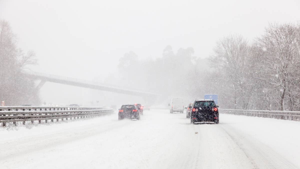 Aviso de tempestade de inverno: até 20 polegadas de neve e ventos de 70 mph atingem I-5 e estados ocidentais