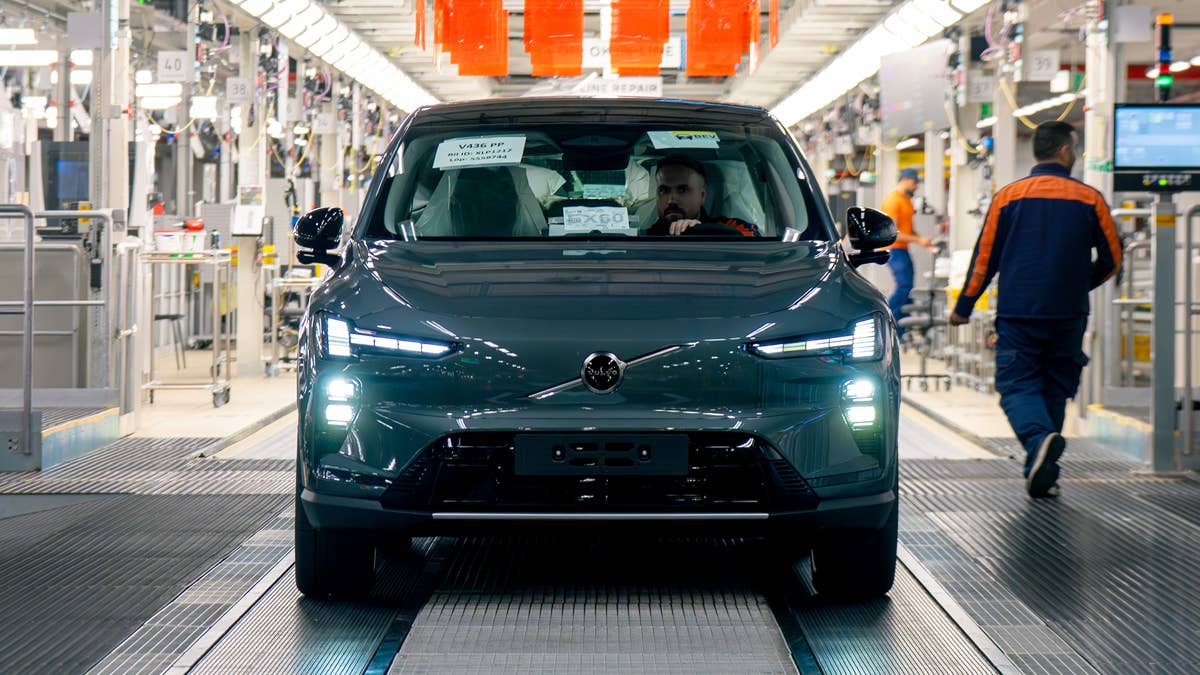 Volvo convoca montadoras que cobram taxas mensais por assentos aquecidos