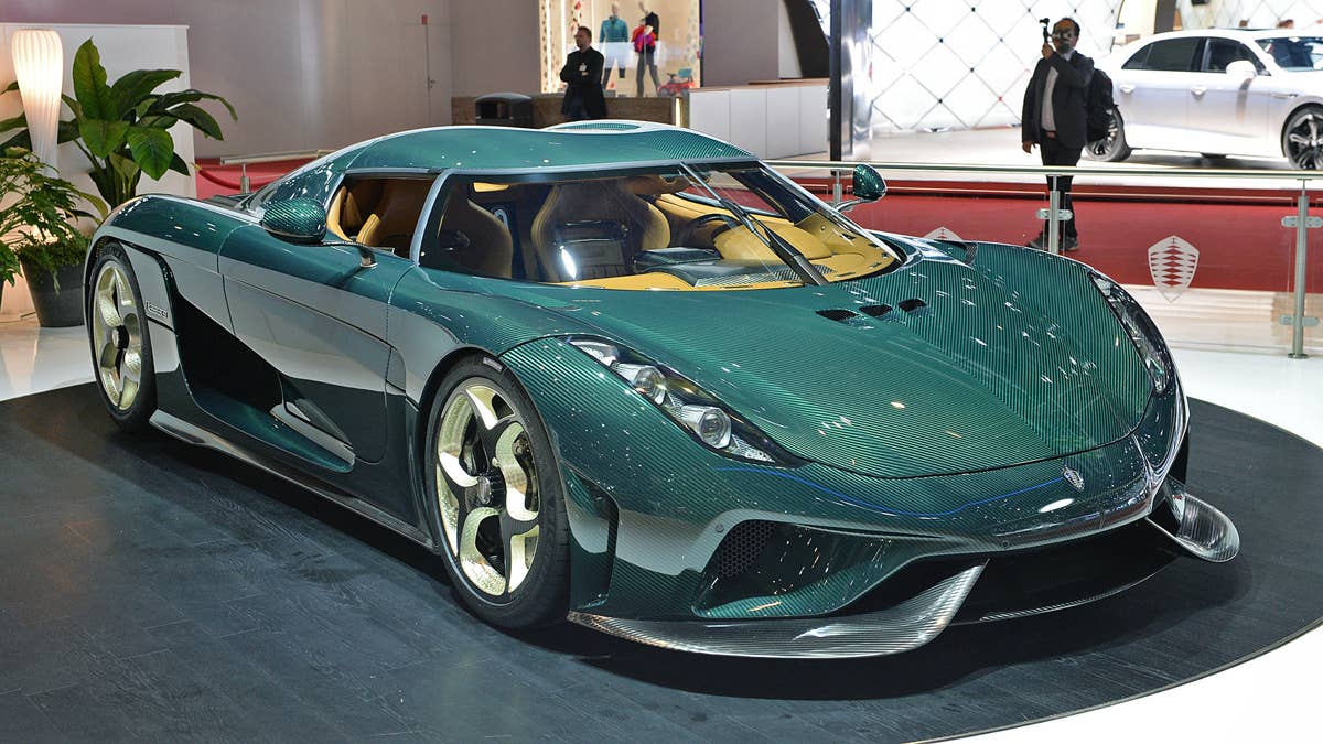 O hipercarro de uma marcha da Koenigsegg pode estar recebendo uma transmissão manual