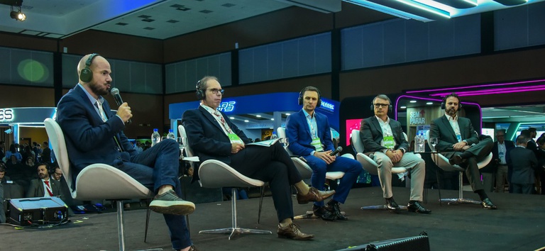 ANTT discute reconstrução da infraestrutura na Bienal das Rodovias 2026 — Agência Nacional de Transportes Terrestres