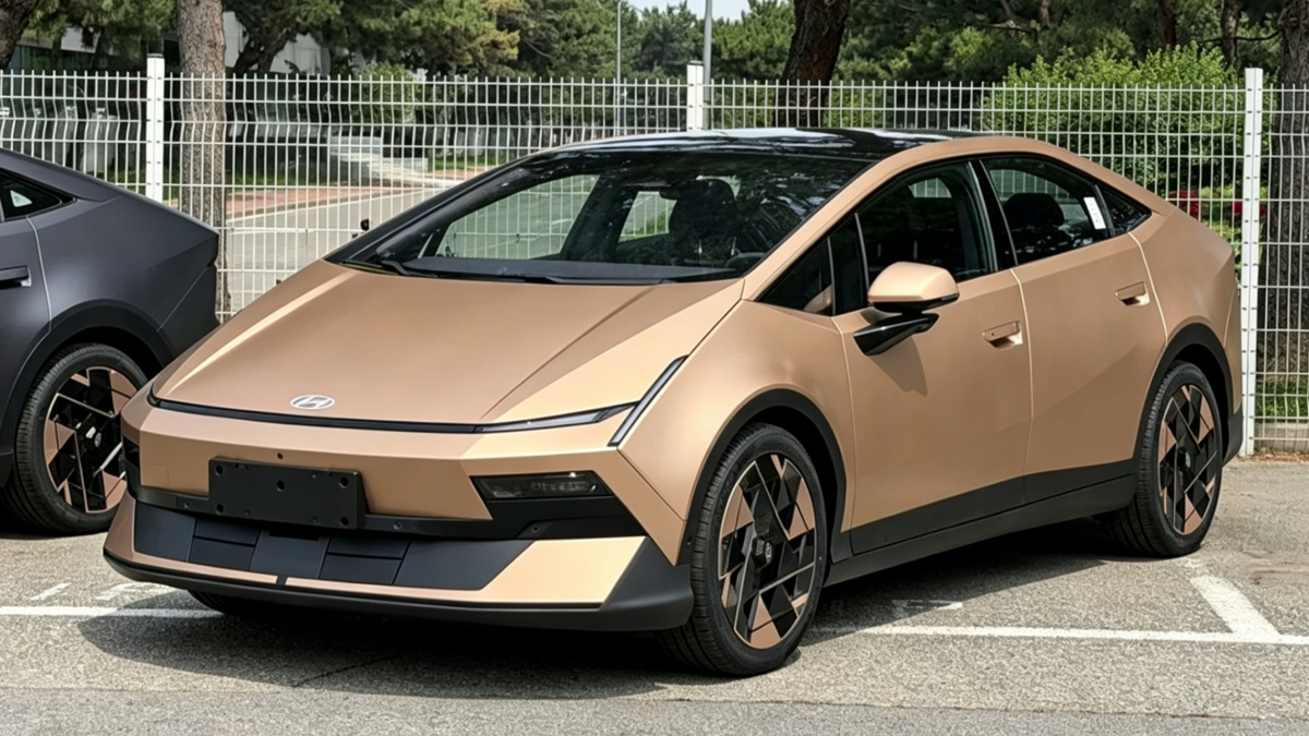 O número de alcance EV de 404 milhas da Hyundai parece incrível até você ler as letras miúdas