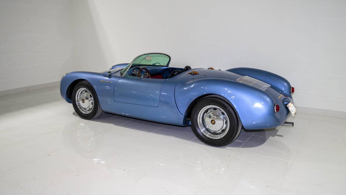 Um Porsche 550 Spyder de US$ 4 milhões é assustador, então esta réplica faz sentido