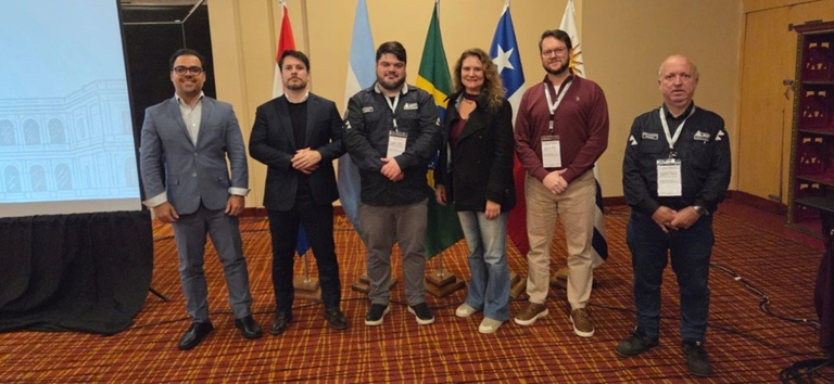 Brasil compartilha experiência no Mercosul para fortalecer a segurança no transporte de produtos perigosos — Agência Nacional de Transportes Terrestres