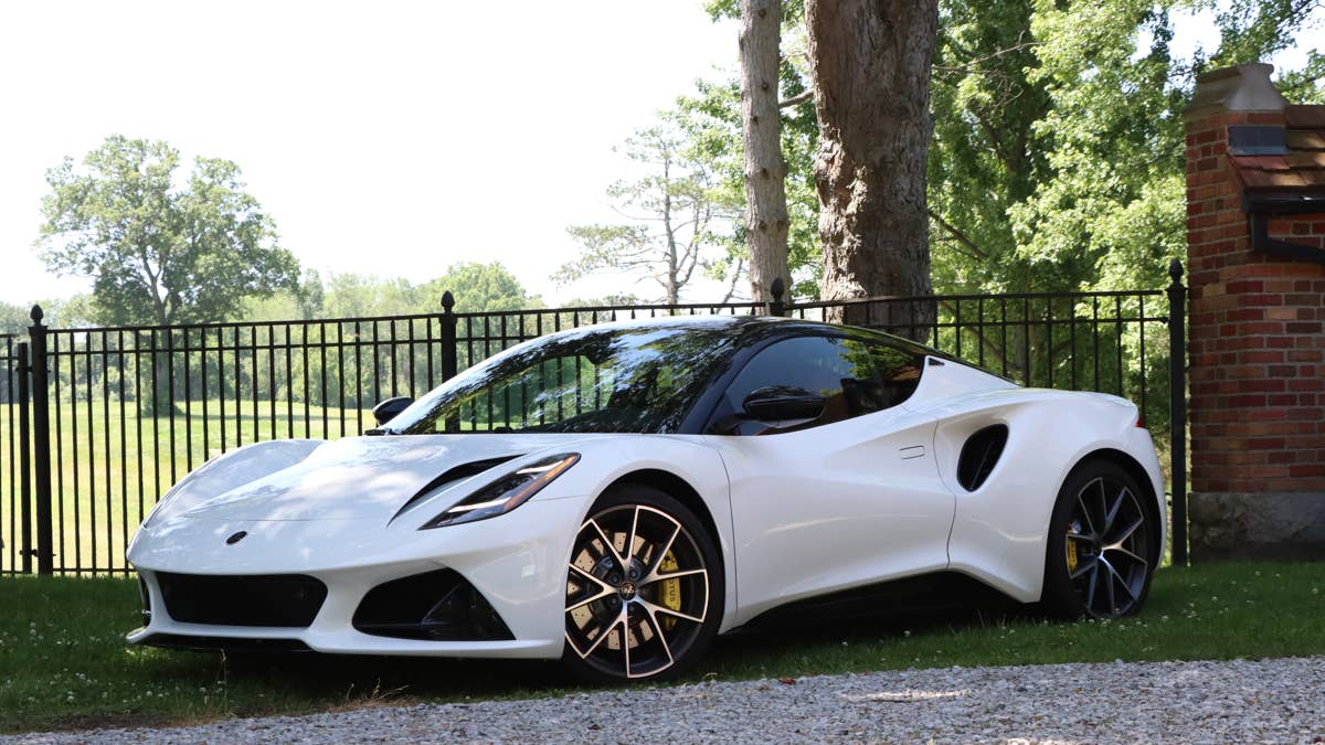 Uma marca italiana morta de carros esportivos pode retornar com Lotus Bones e Toyota Power