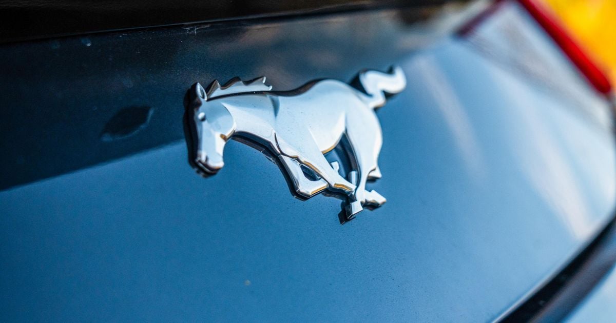 Ford Mustang sedan é uma possibilidade, mas apenas se os números baterem